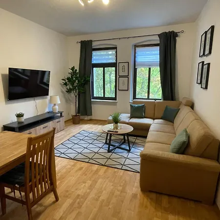 Moderne Fuer 4 Personen Διαμέρισμα Zeitz